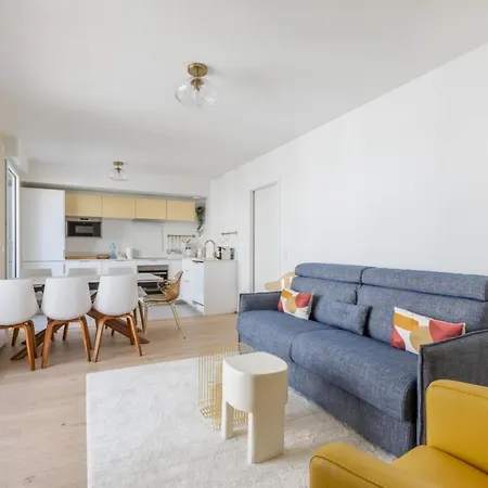Apartment La Bella By Plaza Chessy (Seine-et-Marne)